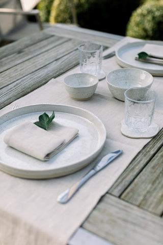 bord met hoge rand handgemaakt keramieken bord servies