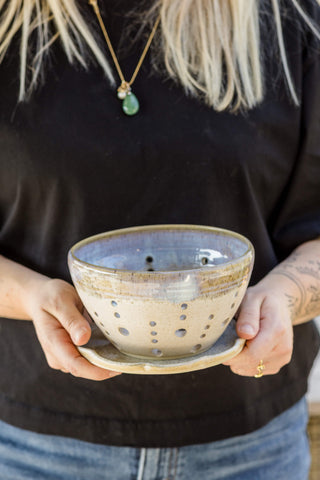 Medium Berry Bowl (met onderbordje)