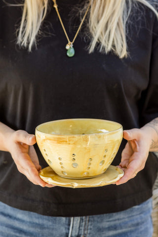 Medium Berry Bowl (met onderbordje)